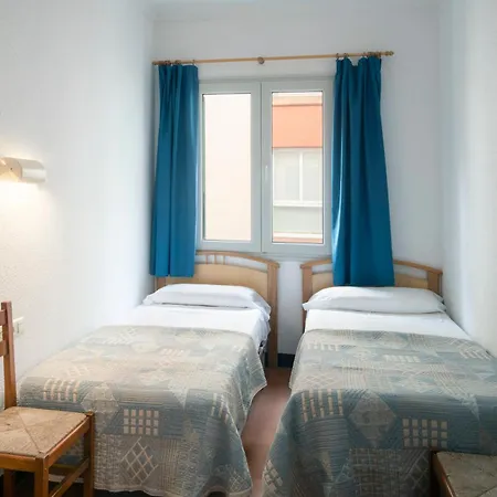 Otel Caleta *