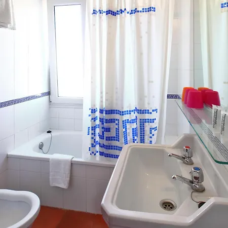 Hotell Caleta *