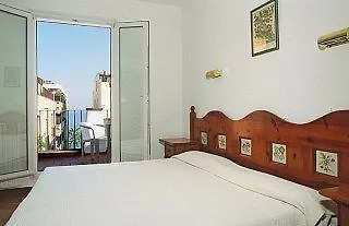 Caleta יורט דה מאר